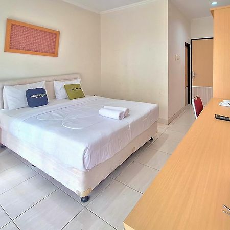 Urbanview Hotel Tridaya Cisarua Puncak Экстерьер фото