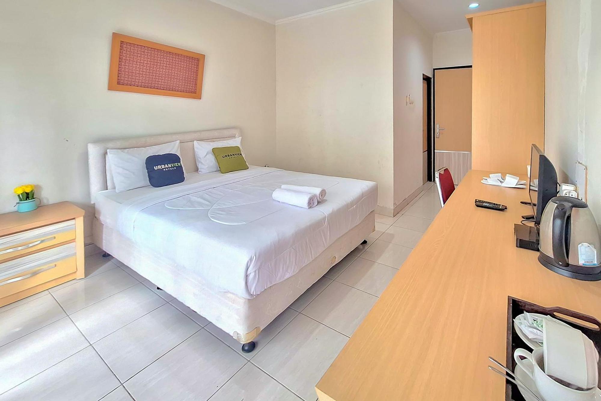 Urbanview Hotel Tridaya Cisarua Puncak Экстерьер фото
